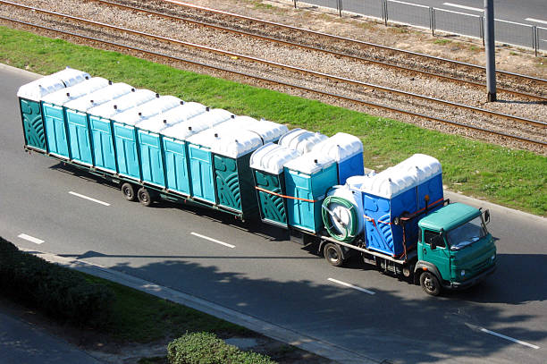 Porta potty delivery and setup in Golden Triangle, NJ